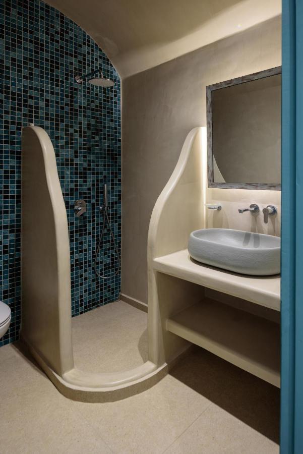 Armonia Hotel Kamári Екстериор снимка