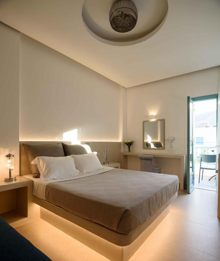 Armonia Hotel Kamári Екстериор снимка
